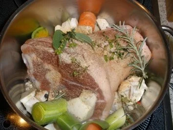 Grillhaxe mit Biersoße - Rezept - Bild Nr. 3