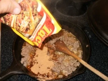 Taco Makaroni mit Kaese und Bratwursthack - Amerika trifft Mexico - Rezept - Bild Nr. 3