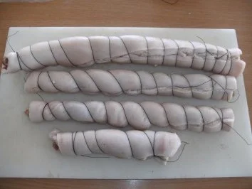 Wursten: Schwartenröllchen mit Schweinebauch - Rezept - Bild Nr. 3