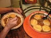 Bohnen mit Biscuits - Ein einfaches Amerikanisches Bauern Essen und jeder liebt Biscuits - Rezept