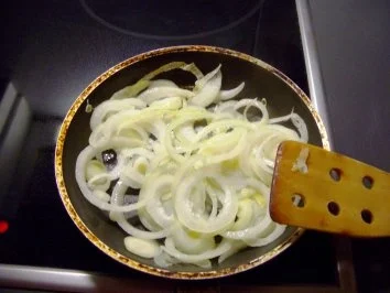 Rezept: Kartoffelgratin mit Anchovis Bild Nr. 3 Kartoffelgratin mit Anchovis - Rezept - Bild Nr. 3