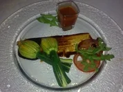 gefüllte Zucchiniblüten mit Curry-Ingwersosse - Rezept