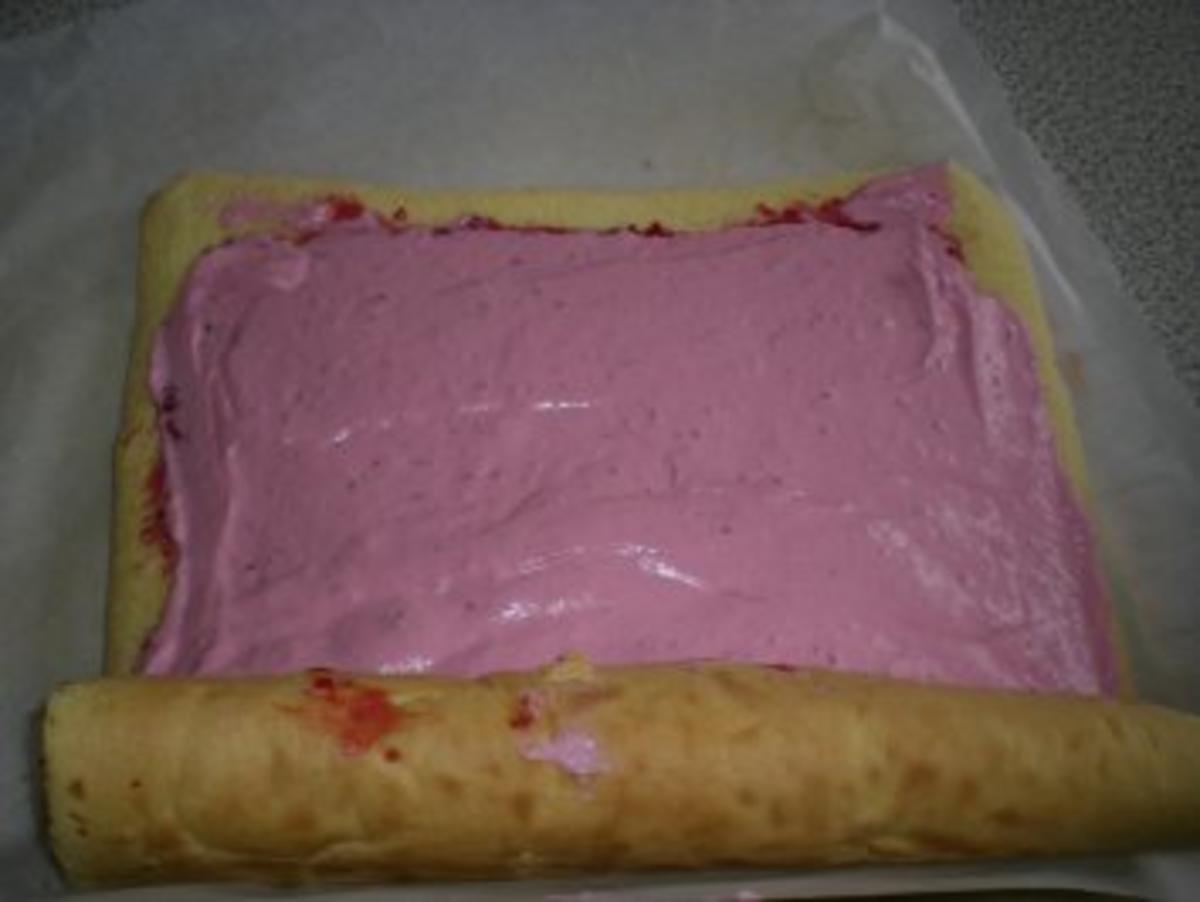 Grundrezept: feine Biskuit Roulade - Rezept - Bild Nr. 7