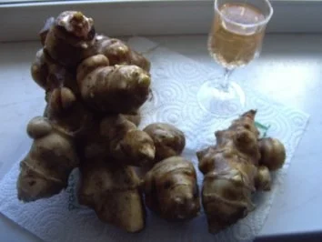 Rezept: Topinamburlikör Bild Nr. 2 Topinamburlikör - Rezept - Bild Nr. 2