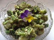Broccolisalat mit Kapern - Rezept