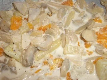 Salate : Pouletbrüstchensalat mit Früchten - Rezept