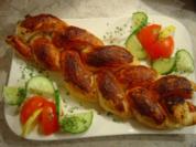Blätterteig-Zopf mit Schafskäse-Füllung - Rezept