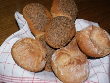 Rezept: Maurerlaibl u. Römische ( Mauraloawe)400 Maurerlaibl u. Römische ( Mauraloawe)400 - Rezept