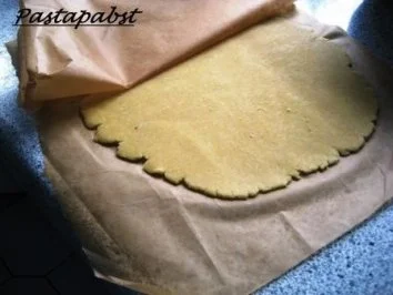 Rezept: Rhabarberkuchen mit Ingwerstreuseln Bild Nr. 2 Rhabarberkuchen mit Ingwerstreuseln - Rezept - Bild Nr. 2