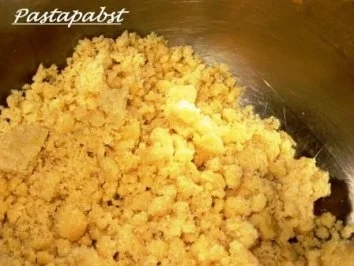 Rezept: Rhabarberkuchen mit Ingwerstreuseln Bild Nr. 6 Rhabarberkuchen mit Ingwerstreuseln - Rezept - Bild Nr. 6