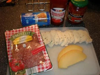 Aus dem Backofen - kleine Pizza für den großen Sohn - Rezept - Bild Nr. 2