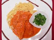 Pollo a la crema de tomate y pasta - Rezept