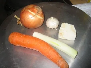 Rezept: Fleisch: Gespickter Schweinehals Bild Nr. 4 Fleisch: Gespickter Schweinehals - Rezept - Bild Nr. 4