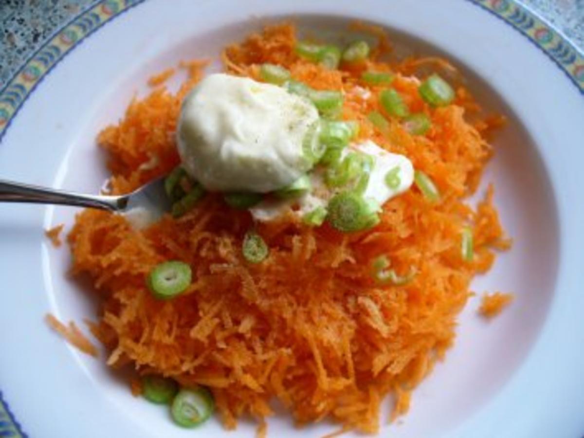 Möhrensalat - schnell &amp; einfach - von Dietz