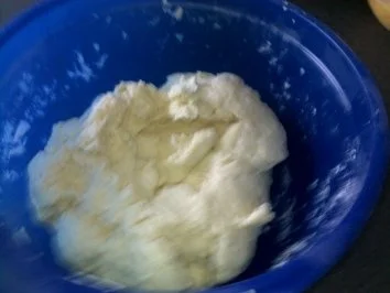 Nußkranz mit Quark-Ölteig - Rezept - Bild Nr. 4