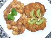 Gnocchi mit Feigen-Sauerkraut zu Putenschnitzeln im Parmesan - Semmelmantel - Rezept