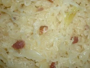 Gnocchi mit Feigen-Sauerkraut zu Putenschnitzeln im Parmesan - Semmelmantel - Rezept - Bild Nr. 3