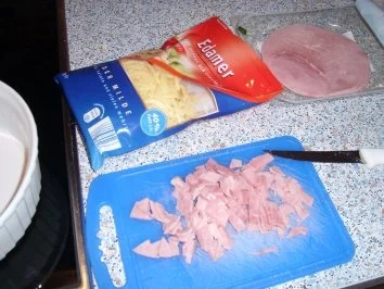 Rezept: Kartoffelgratin mit gekochtem Schinken Bild Nr. 3 Kartoffelgratin mit gekochtem Schinken - Rezept - Bild Nr. 3