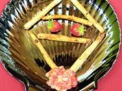 Gebratener Spargel mit gepfefferten Erdbeeren - Rezept