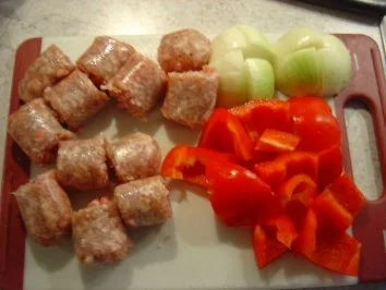 Rezept: Bratwurst-Schaschlik-Spieße mit würzigem Reis Bild Nr. 4 Bratwurst-Schaschlik-Spieße mit würzigem Reis - Rezept - Bild Nr. 4