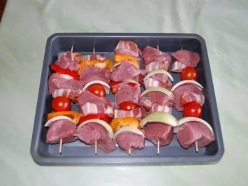 Rezept: Lendenschaschlik mit Röstkartoffeln Bild Nr. 2 Lendenschaschlik mit Röstkartoffeln - Rezept - Bild Nr. 2