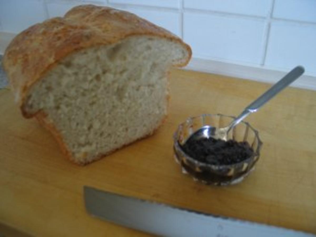 Brot + Brötchen: Weißbrot mit Joghurt, 3,5 % natur - Rezept - Bild Nr. 2