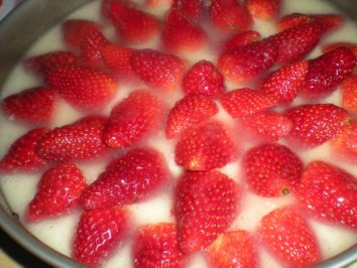 Erdbeer- Torte für gestresste Hausfrauen - Rezept - Bild Nr. 2