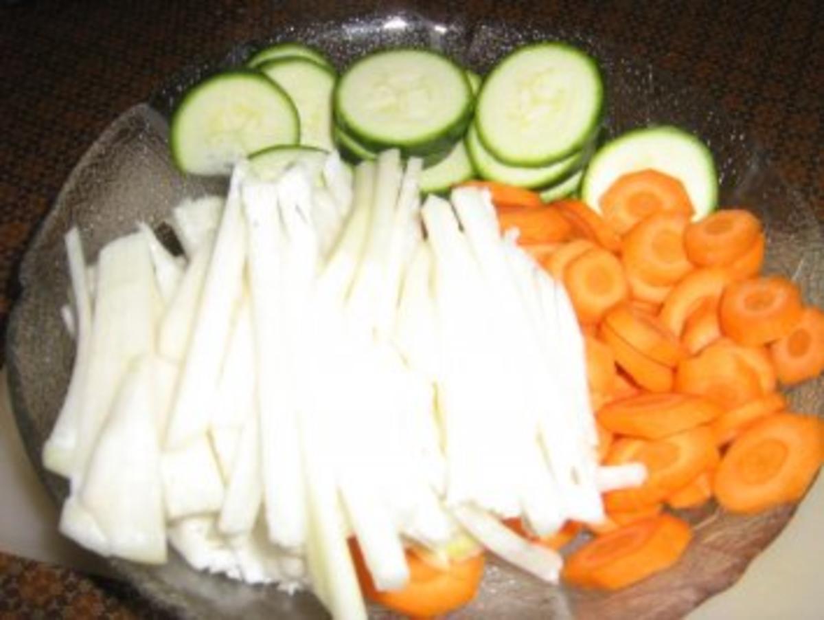 Karotten-Kohlrabi-Zucchini-Gemüse - Rezept - Bild Nr. 3