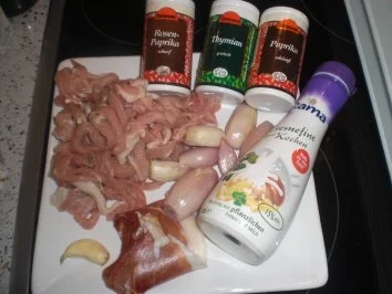 Schweinegeschnetzeltes in Paprika-Zwiebelsahne - Rezept - Bild Nr. 2