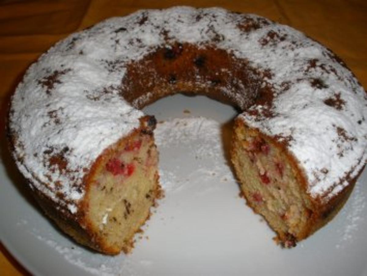 Bilder für Ribiselkuchen hier heißen die Johannisbeeren eben Ribisel - Rezept