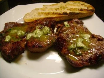 Grillen : Entrecôte mit Kräuterbutter - Rezept - Bild Nr. 4