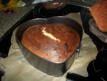 Rezept: Herzen Torte Bild Nr. 3 Herzen Torte - Rezept - Bild Nr. 3