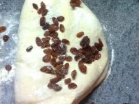 Rezept: Rosinenstuten zu Ostern-Geht auch ohne Zucker! Bild Nr. 3 Rosinenstuten zu Ostern-Geht auch ohne Zucker! - Rezept - Bild Nr. 3