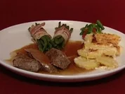 Rezept: Lammrückenfilet mit Kartoffelgratin und Keniaböhnchen (Walter Scholz) Lammrückenfilet mit Kartoffelgratin und Keniaböhnchen (Walter Scholz) - Rezept