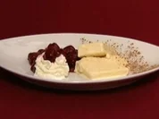 Rumparfait mit Sauerkirschsoße (Walter Scholz) - Rezept