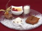 Apfelküchlein, Walnusseis mit Amaretto, Mousse au Chocolat, Crème Brulée und Pina Colada Espuma (Gracia Baur) - Rezept