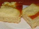 Hefekuchen mit Äpfel und Pudding - Rezept
