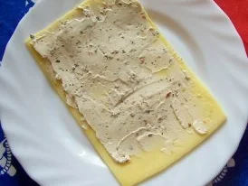 Rezept: Snack: Schnelle Käseröllchen Bild Nr. 3 Snack: Schnelle Käseröllchen - Rezept - Bild Nr. 3