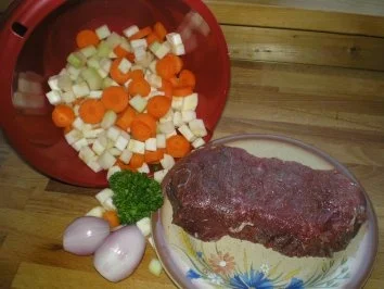 Rezept: Rostbraten auf Gemüse Bild Nr. 2 Rostbraten auf Gemüse - Rezept - Bild Nr. 2