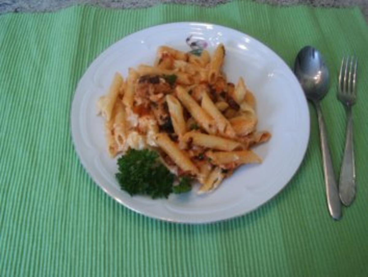 Blumenkohlpasta mit Bratwurst - Rezept