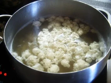 Blumenkohlpasta mit Bratwurst - Rezept - Bild Nr. 5