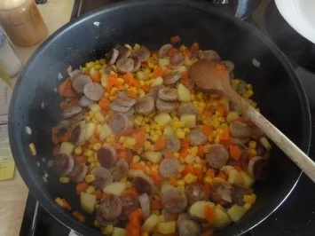 Bratwurstpfanne - Rezept - Bild Nr. 3
