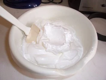 Kuchen/Torte...Erdbeer-Torte mit Mandel-Baiser - Rezept - Bild Nr. 6