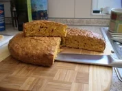 Karottenkuchen mit Frischkäse und Bärlauch - Rezept