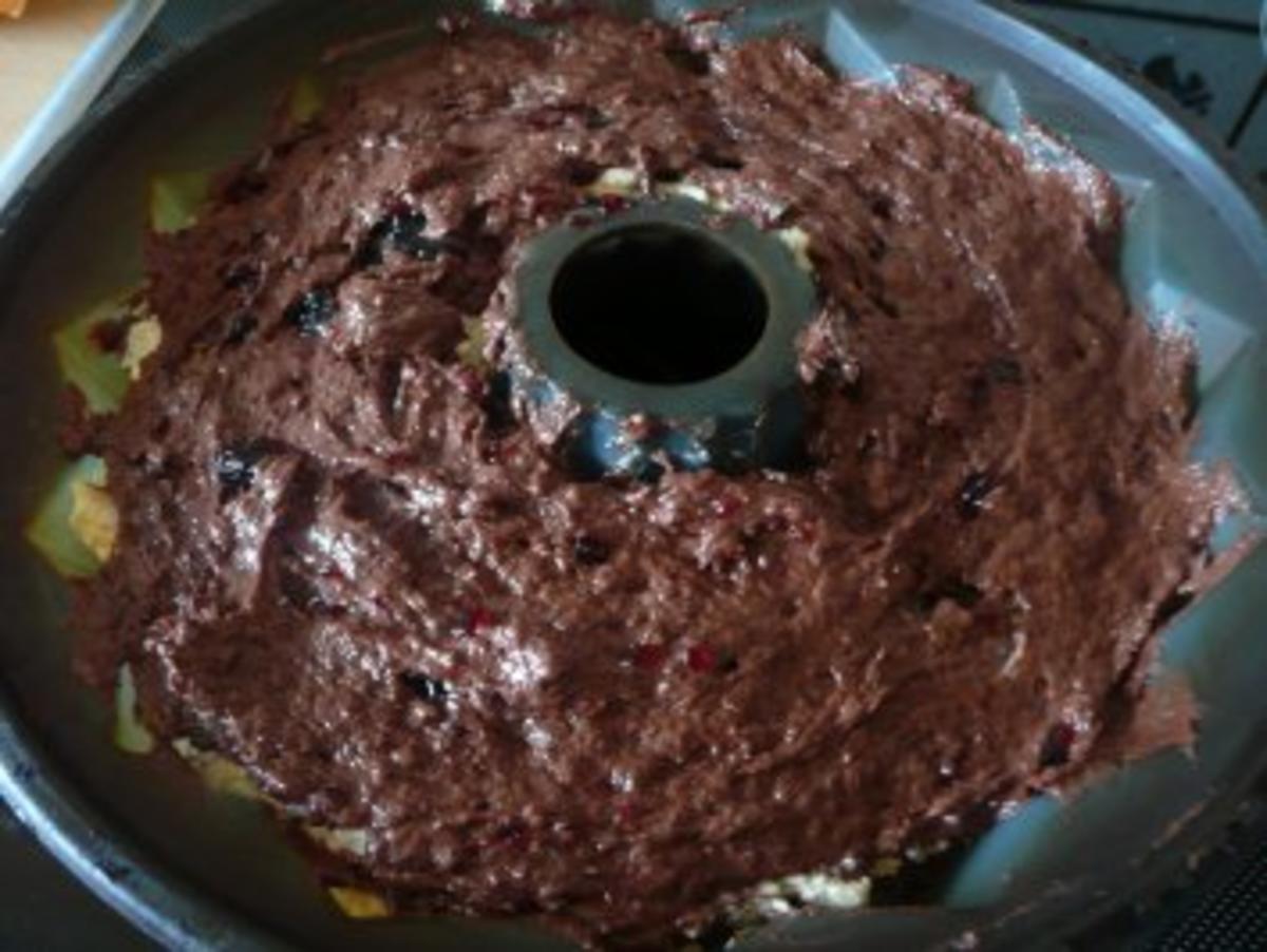 Rotweinkuchen mit Sauerkirschmarmelade - Rezept - Bild Nr. 9