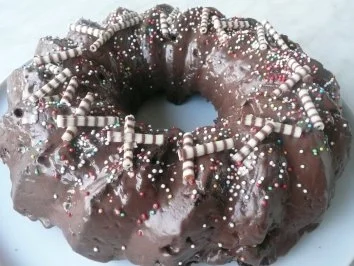 Rezept: Rotweinkuchen mit Sauerkirschmarmelade Bild Nr. 11 Rotweinkuchen mit Sauerkirschmarmelade - Rezept - Bild Nr. 11