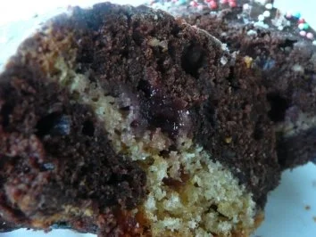 Rezept: Rotweinkuchen mit Sauerkirschmarmelade Bild Nr. 13 Rotweinkuchen mit Sauerkirschmarmelade - Rezept - Bild Nr. 13