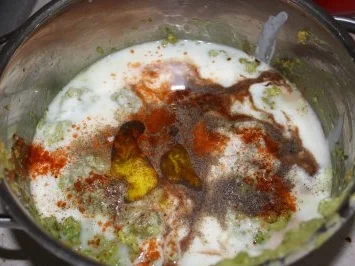 Gemüse-Creme-Suppe "Fresh Green" - Rezept - Bild Nr. 3