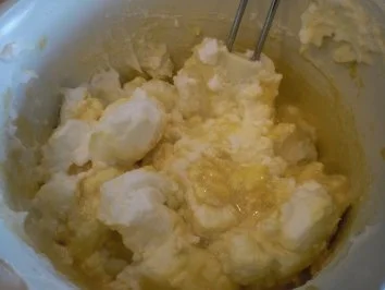 Sahneschmarren mit Amaretto und Vanille-Mango-Sauce - Rezept - Bild Nr. 5