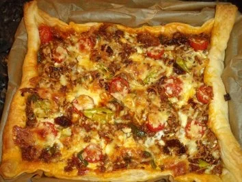 pikante Blätterteig-Quiche - Rezept